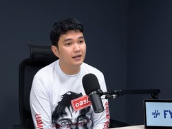 HP Aldi Taher Eror Usai Terima Ribuan Pesanan Burger