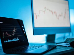 Laba RALS Turun, MORA Siapkan Buyback Rp1,02 Triliun di Tengah Tekanan IHSG