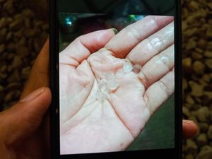 Hujan Es dan Angin Kencang Terjang Cimahi dan Bandung Barat