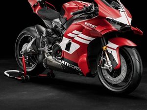 Ducati Superleggera V4 Centenario Meluncur: Cuma 600 Unit, Harga Rp 2,9 Miliar