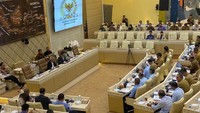Video: Di Depan Tito, DPR Minta Layanan Publik Lancar saat Krisis Geopolitik