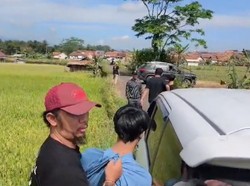 Momen Duo Pembunuh Pria dalam Freezer di Bekasi Ditangkap Polisi
