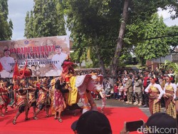 Parade 9 Episode Panji Sakti Meriahkan HUT ke-422 Kota Singaraja