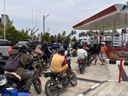 Antrean BBM di Sejumlah SPBU Sulsel Mulai Mengular di Mana-mana