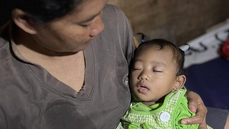 Kisah Pilu Wulan Derita Glaukoma Sejak Lahir, Yuk Dibantu!