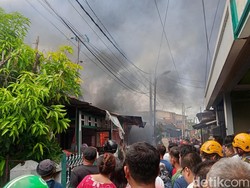 2 Rumah di Jalan Bromo Medan Terbakar