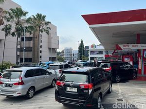 Mobil Pribadi Isi BBM Subsidi Dibatasi 50 Liter/Hari, Berlaku Mulai 1 April