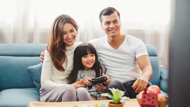 Bolehkah Anak Bermain Video Game di TV? Ini Penjelasan Psikolog