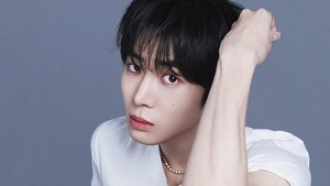 Awas Naksir! Choo Young Woo Tampil Clean & Simple di Foto Terbaru