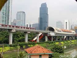 Netizen Soroti Langit Kusam Jakarta di Foto Instagram Chelsea dan AC Milan
