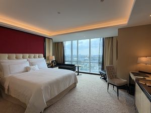 Video: Intip Interior Mewah Trans Hotel Jakarta, Hotel Bintang 5 Pertama di Cibubur