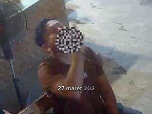 Viral Karyawan Warkop di Sidoarjo Pesta Miras Saat Bekerja