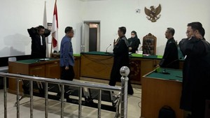 Eks Plt Kadis PMD Sumsel Korupsi Batik Perangkat Desa Divonis 1 Tahun Penjara