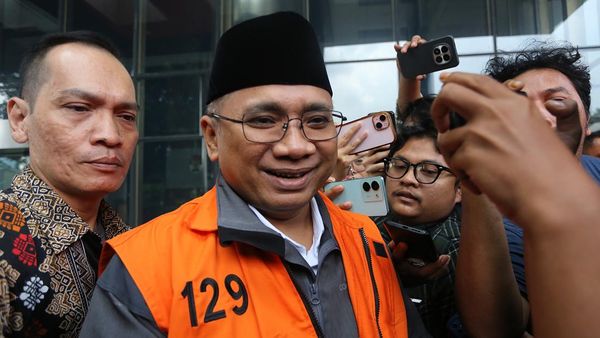 Penahanan Yaqut Cholil Qoumas Diperpanjang