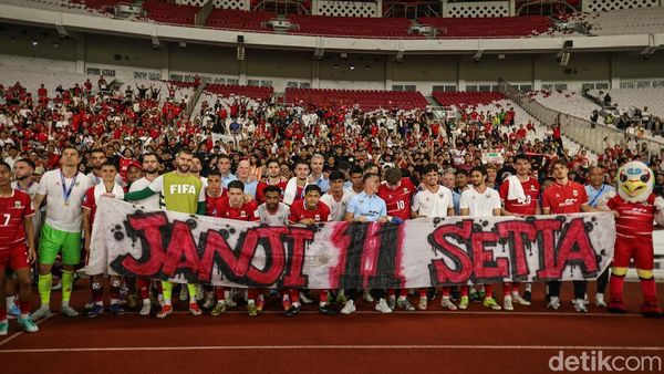 Perjalanan Masih Panjang, Angkat Kepalamu Garuda