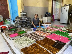 Jeritan UMKM Cirebon Akibat Harga Tepung Beras Melonjak