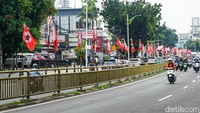Tebet Dipenuhi Bendera Partai, Penertiban Jadi Sorotan