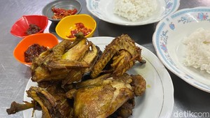 Video Ayam Goreng Legend Favorit Nex Carlos!