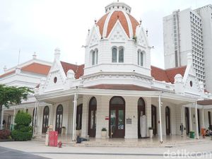 Seniman Surabaya Protes Keras Pembongkaran Ruang Seni di Balai Pemuda