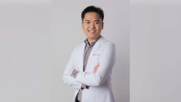 dr. Evan Jim Gunawan, Sp.PD , eka hospital