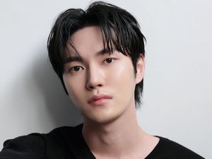 Aktor Lee Tae Ri Umumkan Pernikahan!