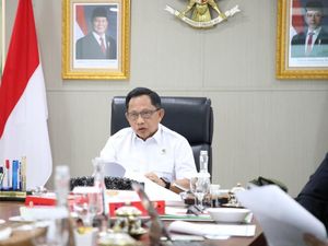 Mendagri Terbitkan Surat Edaran Atur WFH-WFO bagi ASN Pemda