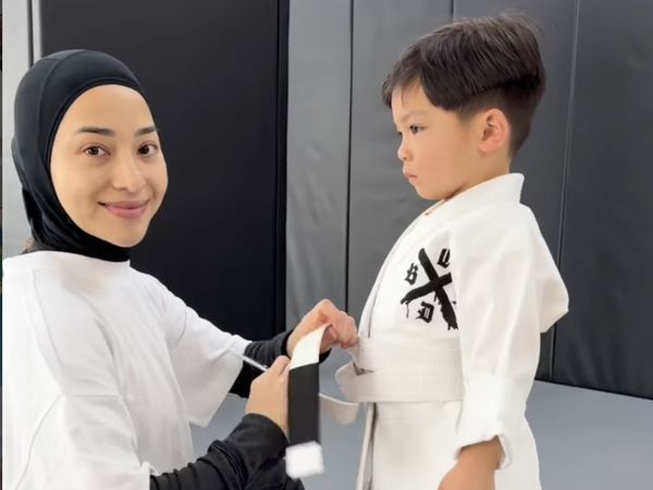 Selamat Ulang Tahun Ke-4, Issa, Putra Nikita Willy dan Indra Priawan