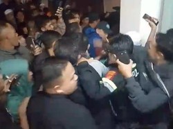 Curi-Gelapkan Sepeda Motor dengan Modus COD, UA Diamuk Warga