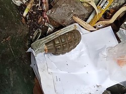 Penampakan Granat Nanas Ditemukan di Tong Sampah Depan Masjid BPN Makassar