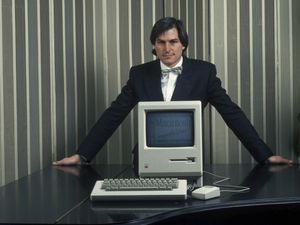 Apple Genap 50 Tahun, Ini 15 Inovasi yang Mengubah Dunia