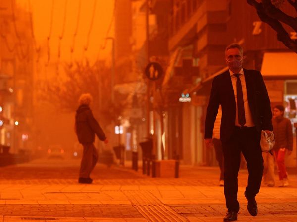 Debu Sahara Selimuti Kreta, Kualitas Udara Memburuk