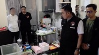 Polda Metro Ungkap Clandestine Lab Ekstasi dan Happy Water di Jaktim