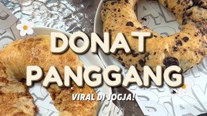 Video Donat Panggang hingga Pempek Enak di Kafe Estetik Jogja