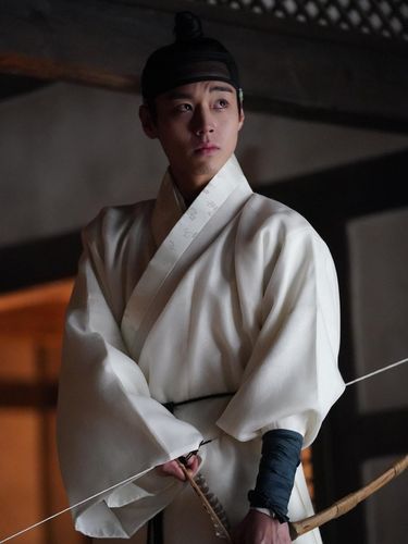 Park Ji-hoon dalam film Korea The King's Warden (2026). (Showbox)