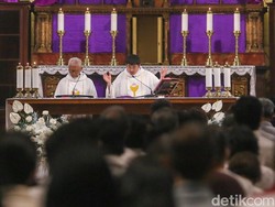 Renungan Harian Katolik Minggu 3 Mei 2026 Lengkap Bacaan dan Teks Mazmur