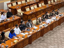 Video Hasil Kesimpulan Rapat Komisi III DPR dengan Kajari Karo-Amsal Sitepu