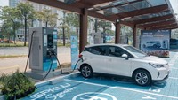 Populasi Mobil Listrik di RI 119 Ribu Unit, SPKLU-nya Cuma Ada 4 Ribu