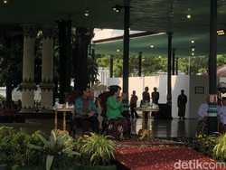 Serbu Dab! Ada 80 Angkringan Gratis Traktiran Ultah Sultan HB X di Malioboro