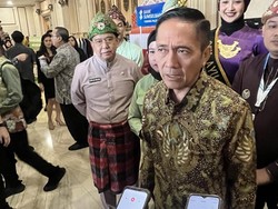 Walkot Palembang Wajibkan Camat hingga Damkar Tetap Ngantor Saat WFH