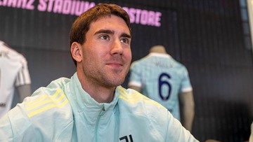 Pantau Situasi Alvarez, Vlahovic Berharap Dilirik Barcelona