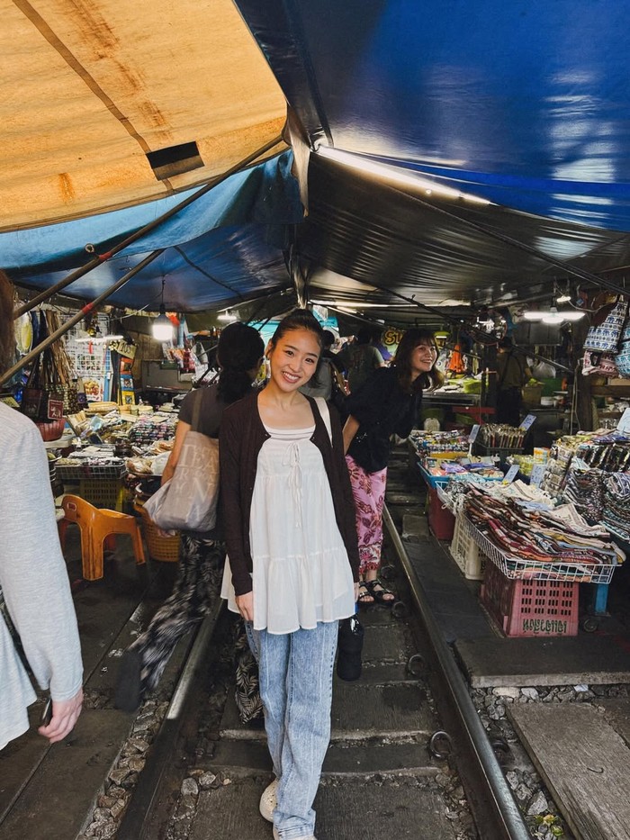 Foto: Haruka Seru-seruan di Thailand