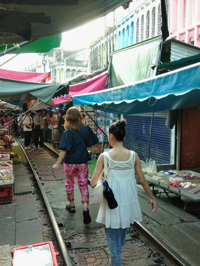 Foto: Haruka Seru-seruan di Thailand
