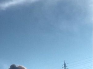 Video: Serangan Udara Hantam Jembatan B1 di Iran, Sejumlah Warga Terluka