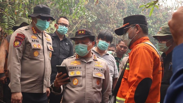 Kapolda Riau Pastikan Tindak Tegas Pelaku Karhutla: Tak Ada Toleransi!