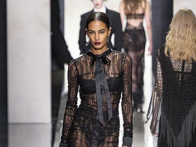 Foto: Dolce & Gabbana Tegaskan Identitas Lewat Koleksi Fall/Winter 2026