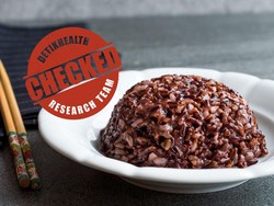 Benarkah Nasi Merah Lebih Diet-Friendly ketimbang Nasi Putih? Ini Faktanya