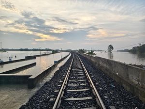 Jalur HIlir di Grobogan Kebanjiran, 8 Perjalanan KA Terdampak