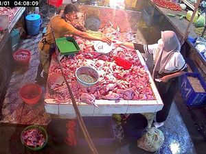 Maling Daging Ayam Pasar Flamboyan Pontianak Sudah Berkali-kali Beraksi