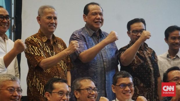 Chairman CT Corp Chairul Tanjung (CT) menyiapkan pendekatan demi mendorong literasi keuangan di Indonesia dengan memadukan edukasi serius dengan hiburan massal melalui Jogja Financial Festival 2026.