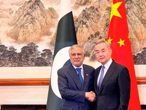 China Usaha Jadi Mediator Perang AS-Iran, Bakal Berhasil?